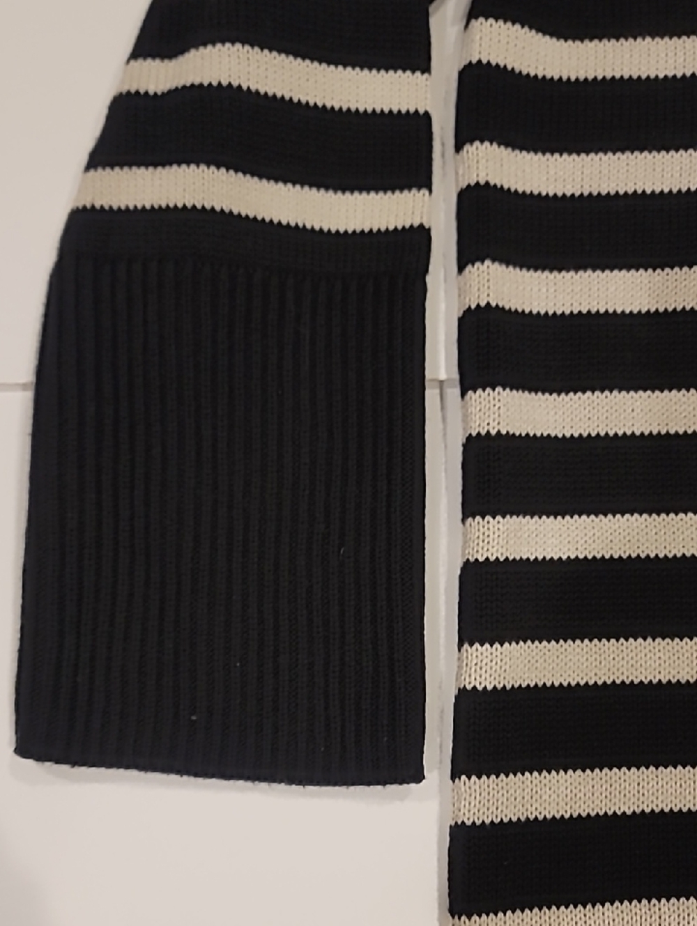GAP Turtleneck Sweater Dress Black and White Striped Medium - Picture 7 of 11